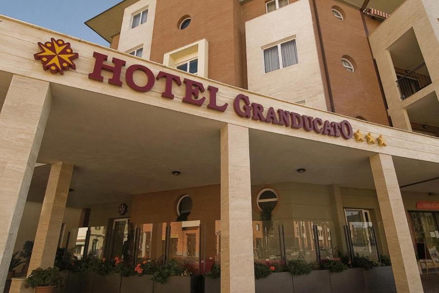 Hotel Granducato Montelupo Fiorentino Exteriör bild
